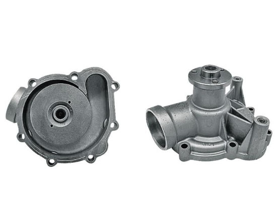 Pompa cieczy do silnika Deutz 1013