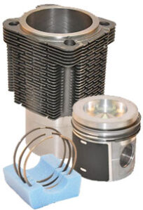 tłoki, cylindry, pierścienie do silników Deutz